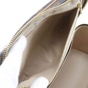 Louis Vuitton Coated Canvas Monogram Nice BB Vanity Case 6