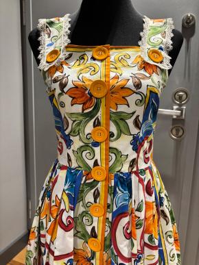 Dolce & Gabbana Majoilca Print Midi Dress 6