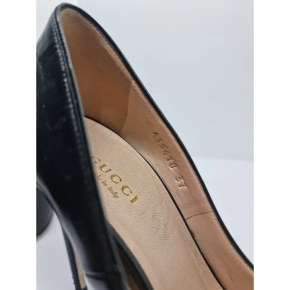 Gucci Embellished Black Leather Pumps 9