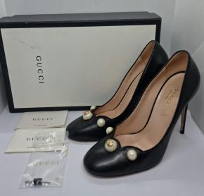 Gucci Embellished Black Leather Pumps 3