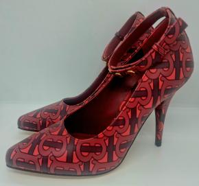 Burberry TB Ankle Strap Pumps 2
