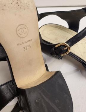 Chanel Chain Embellished Sandals 5