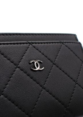 All Black Quilted Card Holder 9