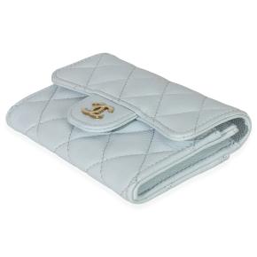 Chanel  Quilted Caviar Flap Card Holder 7