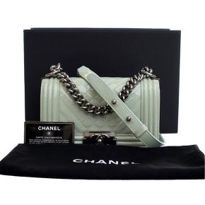Chanel Green Small Quilted Patent Boy Flap 15