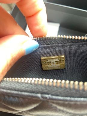 Chanel Black Quilted Leather Shoulder bag 6