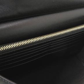 Ferragamo Black Leather Vara Bow Crossbody 4