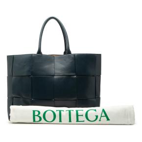 Bottega Veneta Blue Large Leather Intrecciato The Arco Tote 10
