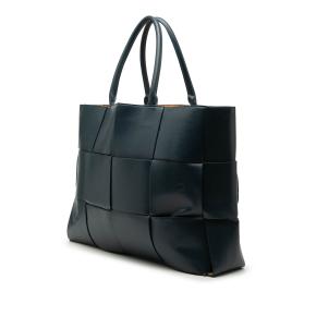 Bottega Veneta Blue Large Leather Intrecciato The Arco Tote 2