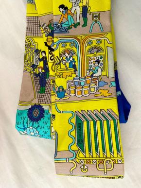 Hermes Printed Silk Twily 4