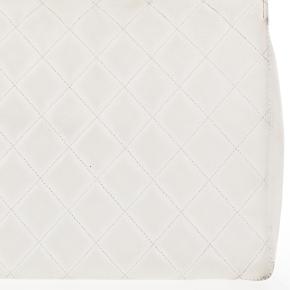 Chanel White Caviar Grand Shopping Tote 13