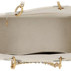 Chanel White Caviar Grand Shopping Tote 16