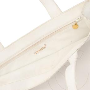 Chanel Vintage Leather CC Tote Bag 13
