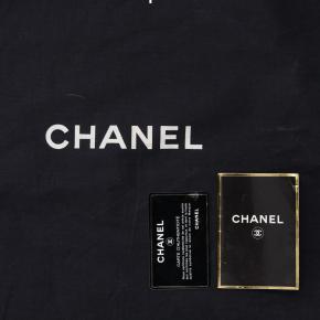 Chanel Vintage Leather CC Tote Bag 8