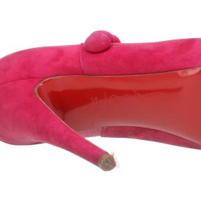 Christian Louboutin Fuxia C’est Moi Suede Ankle Boots 11