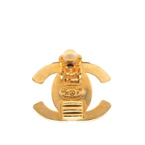 CC Gold Plated Turn Lock Clip On Earrings 3