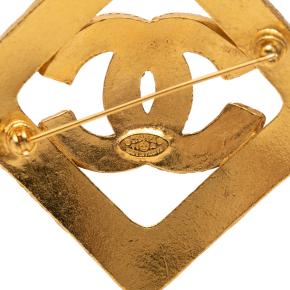 Chanel Rhombus Brooch 6 x6 cms 3