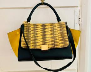 Celine Navy/Yellow Trapeze Bag 17
