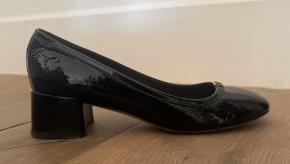 Chloe Black Patent Leather Marcie Flats 5