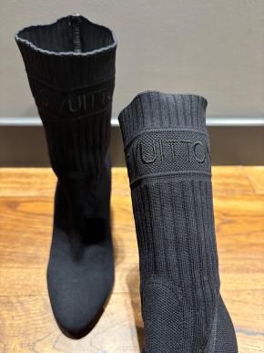 Louis Vuitton Black Heeled Ankle Boots 8