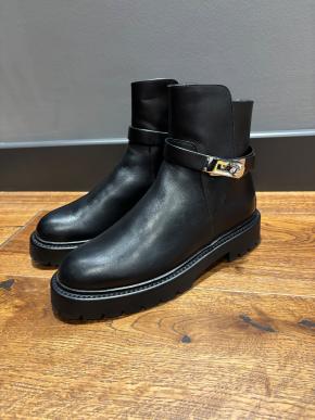 Hemres Black Leather Jeff Ankle Boots 9