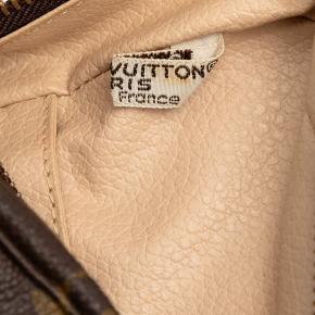 Louis Vuitton Coated Canvas Monogram Trousse Toilette 28 5