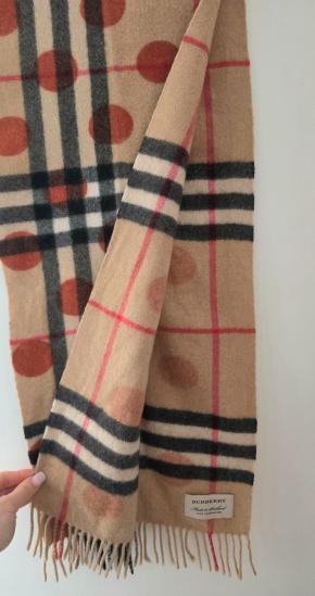 Burberry Limited Edition Cashmere Scarf 5