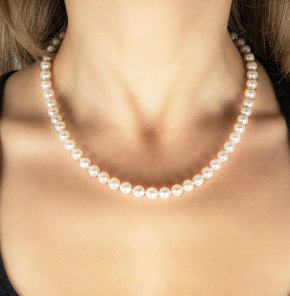 14k Yellow Gold Knotted Pearl Necklace 5