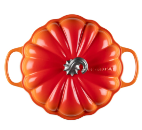 Le Creuset Cast Iron Pumpkin Shallow Casserole Dish (28cm) 3