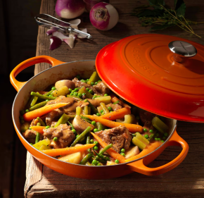 Le Creuset Cast Iron Shallow Casserole Dish (30cm) 6