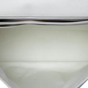 Chanel White Jumbo Classic Caviar Single Flap 4