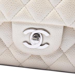 Chanel White Medium Classic Caviar Double Flap 5