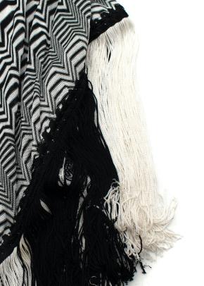 Black & White Zig-Zag Knit Poncho 9
