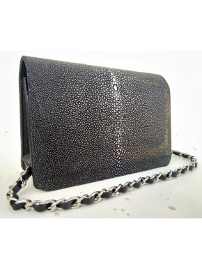 Black classic stingray flap bag