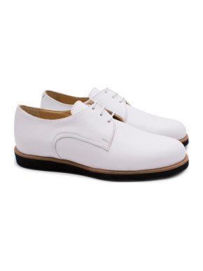 T & F Slack Shoemakers Handmade White Derby Brogues with Black Sole