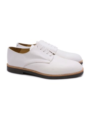 T & F Slack Shoemakers Handmade White Leather Brogues
