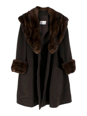 Meerstein Brown Cashmere Coat with Mink Collar