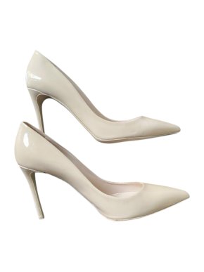 Dolce & Gabbana Beige Patent Leather Pumps