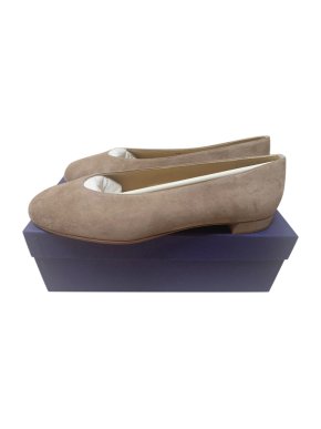 Stuart Weitzman taupe suede pumps