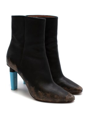 Vetements Highlighter-Heel Distressed Leather Ankle Boots