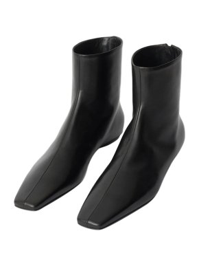 Toteme Flat Black Leather Square Toe Boots