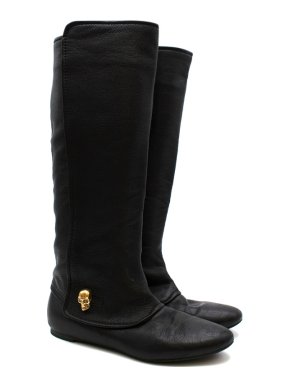 Alexander McQueen Skull Detail Black Leather Flat Boots