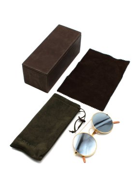 Delirious Golden Round Sunglasses with Mirrored Lenses