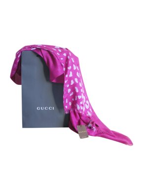 Gucci Fuchsia Leopard Print Shawl