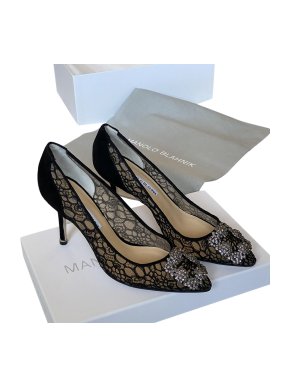 Manolo Blahnik Black Lace Hangisi Pumps