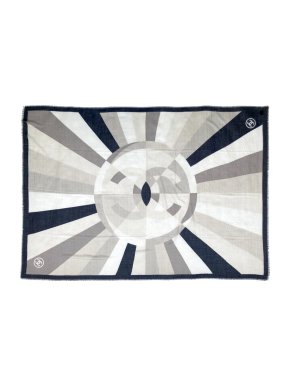 Chanel grey CC cashmere stole 195x140 cs