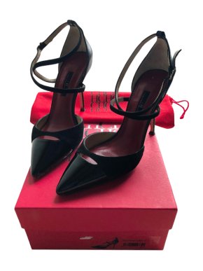 Carolina Herrera Black Patent Trimmed Ankle Strap Sandals