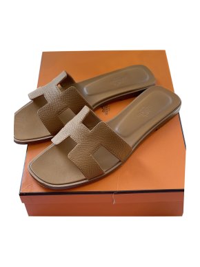 Hermes Gold Colour Epsom Leather Oran Sandals