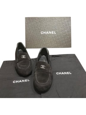 Chanel Black Suede Chain Trim CC Loafers
