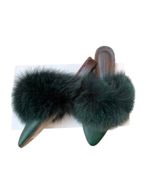 Weekend Max Mara Green Fox Fur Trimmed Mules